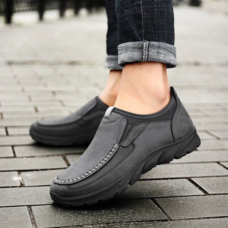 Men’s Classic Slip-On Leather Loafers