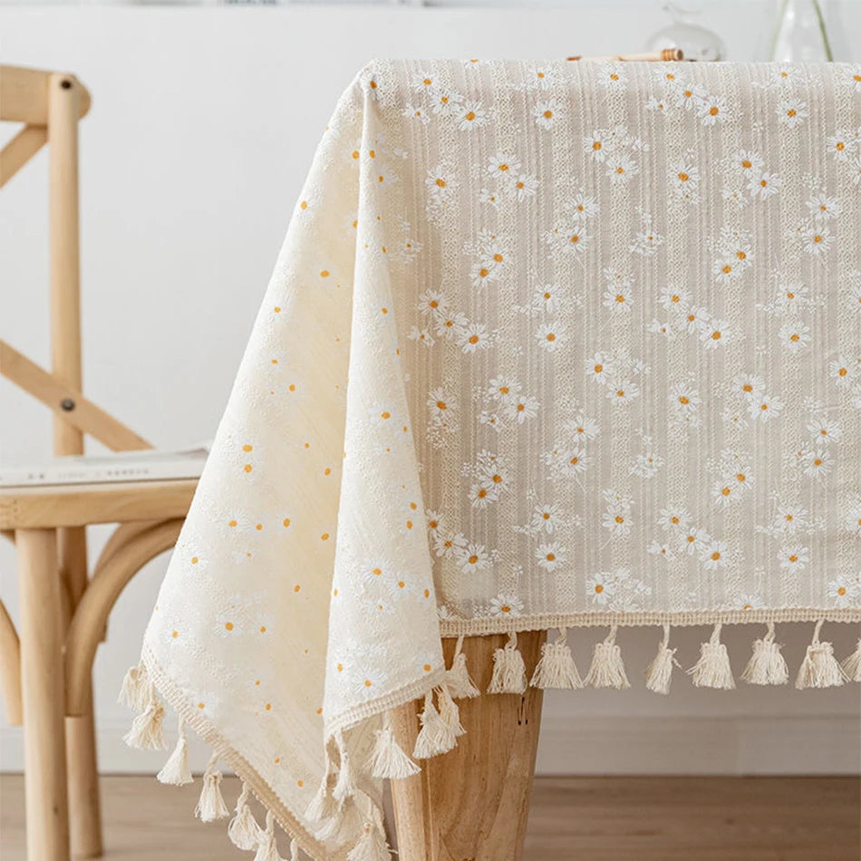 Daisy Pattern Tablecloth